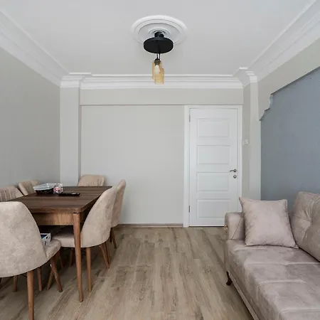 Altiparmak 4 Bedroom Apartment