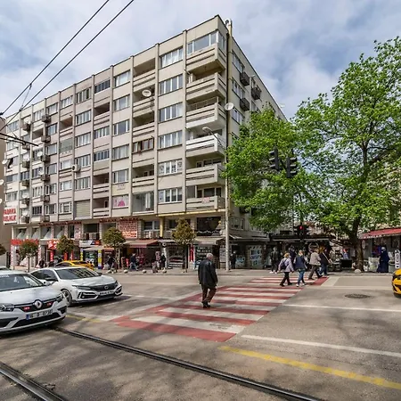 Altiparmak 4 Bedroom Apartment Bursa